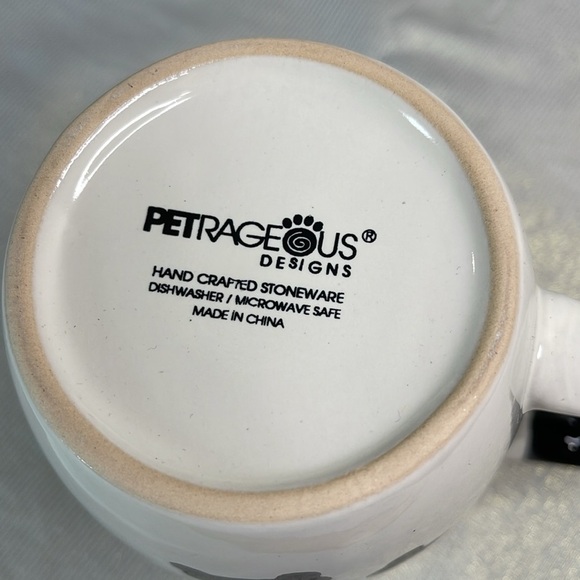 Petrageous Designs Dog Dad Hand Crafted Mug Black White Embossed 12oz - Picture 6 of 9